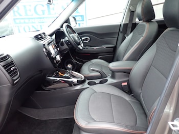 Used Kia Soul 2017 for sale - 76957644: Photo