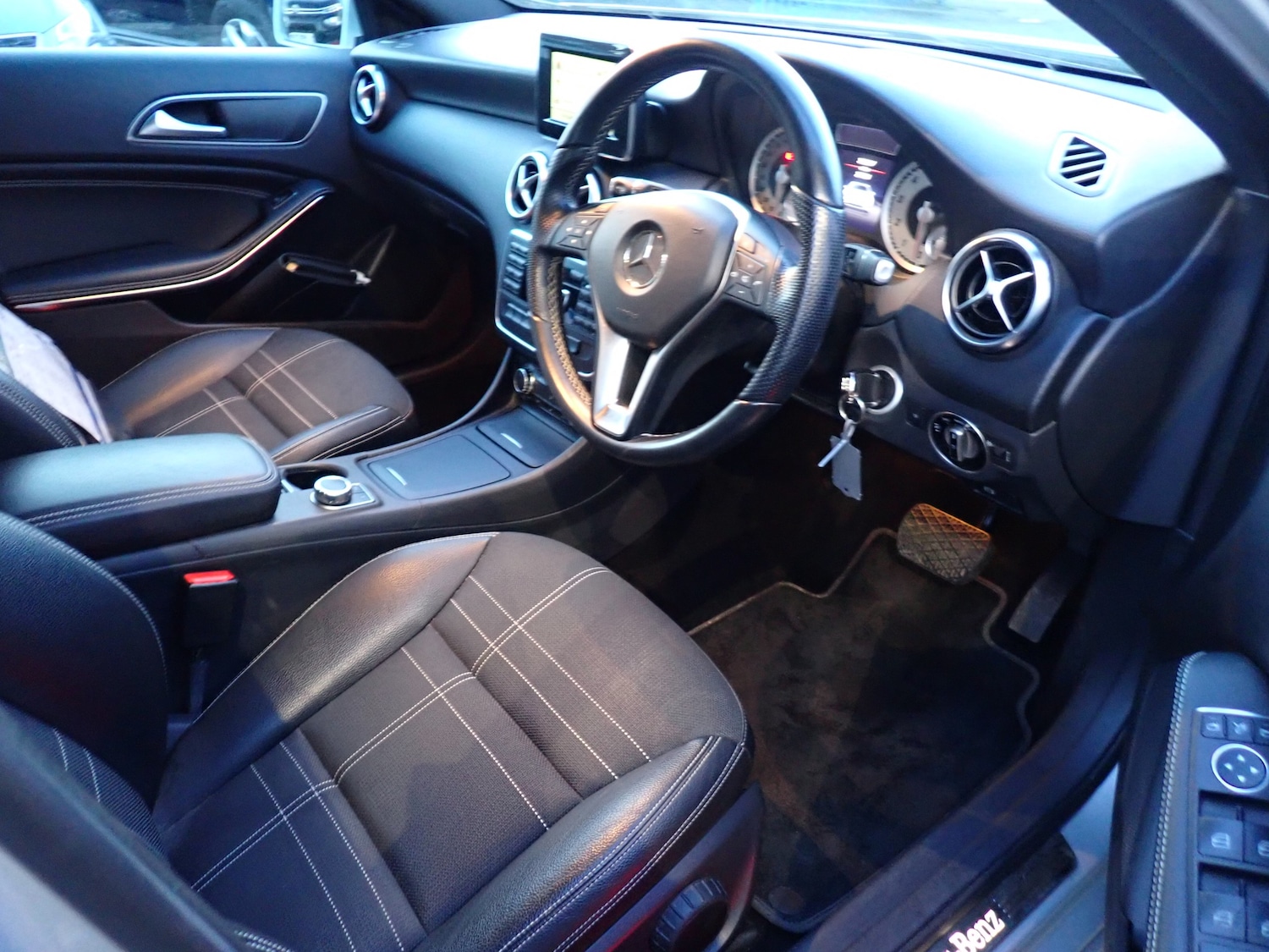 Used Mercedes-Benz A-Class 2014 for sale - 76469117: Photo 17