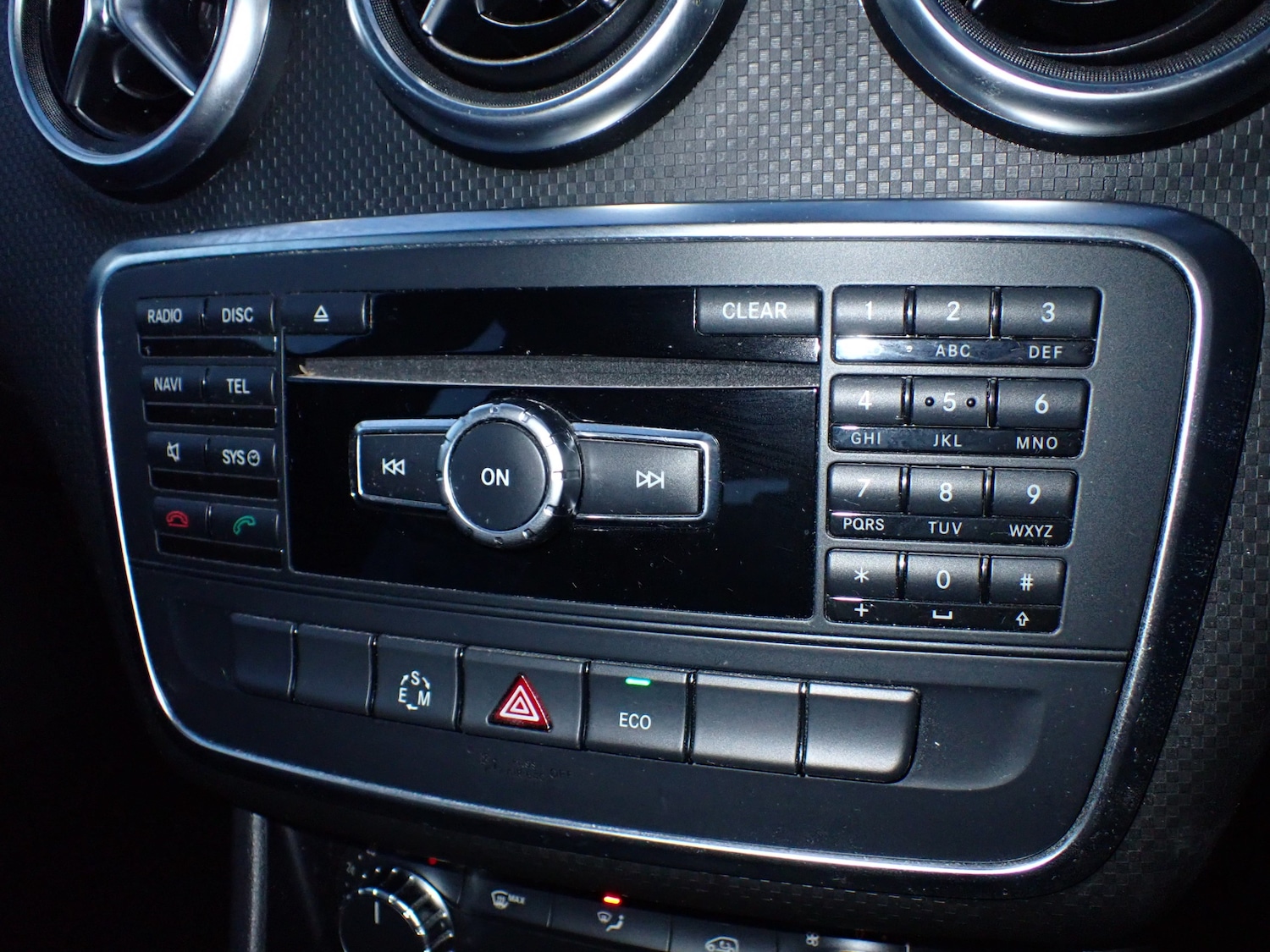 Used Mercedes-Benz A-Class 2014 for sale - 76469117: Photo 21