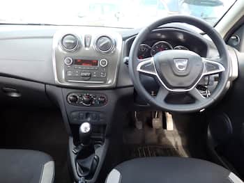 Used Dacia Sandero Stepway 2019 for sale - 79599749: Photo