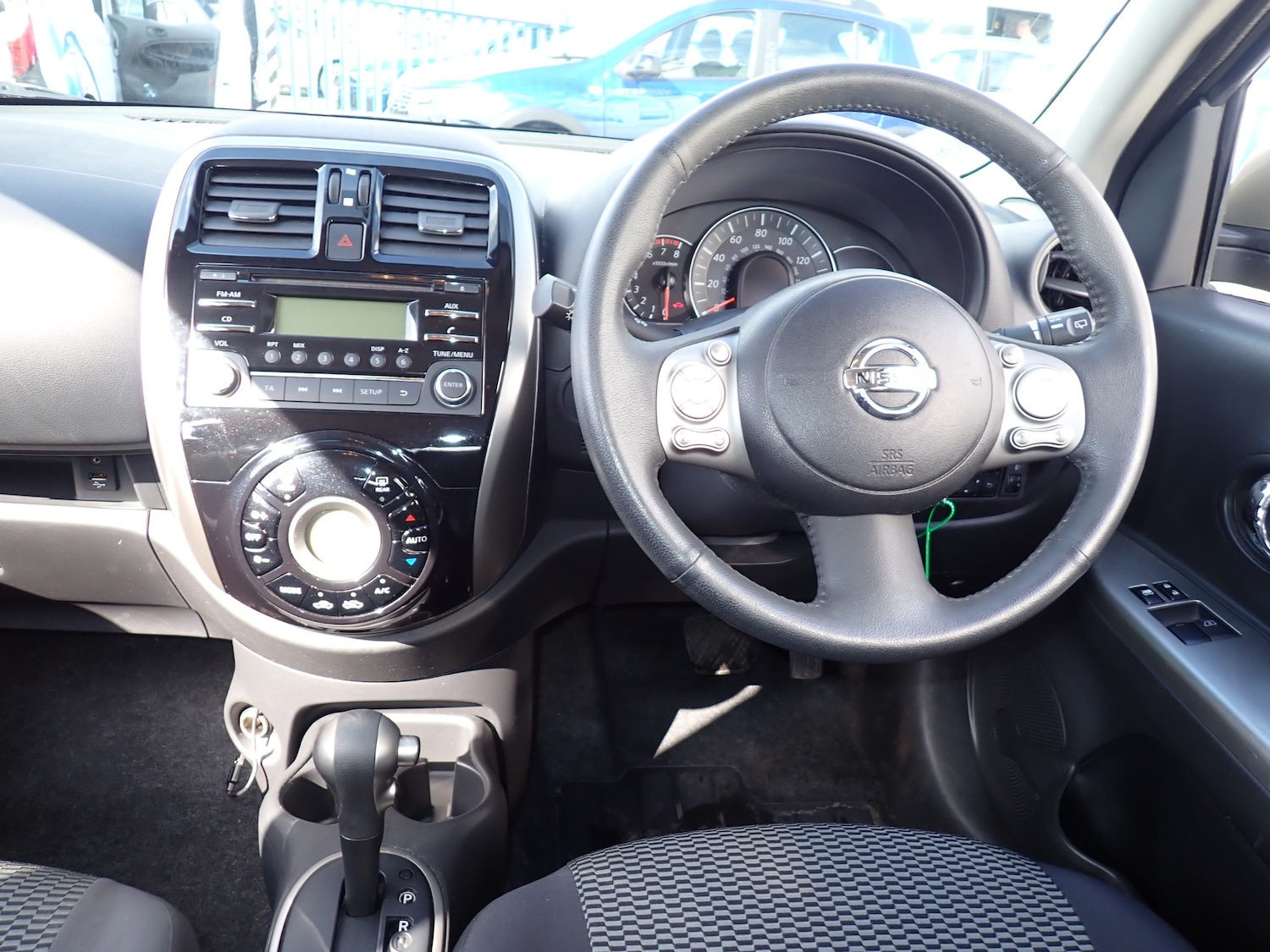 Used Nissan Micra 2014 for sale - 76070068: Photo 2