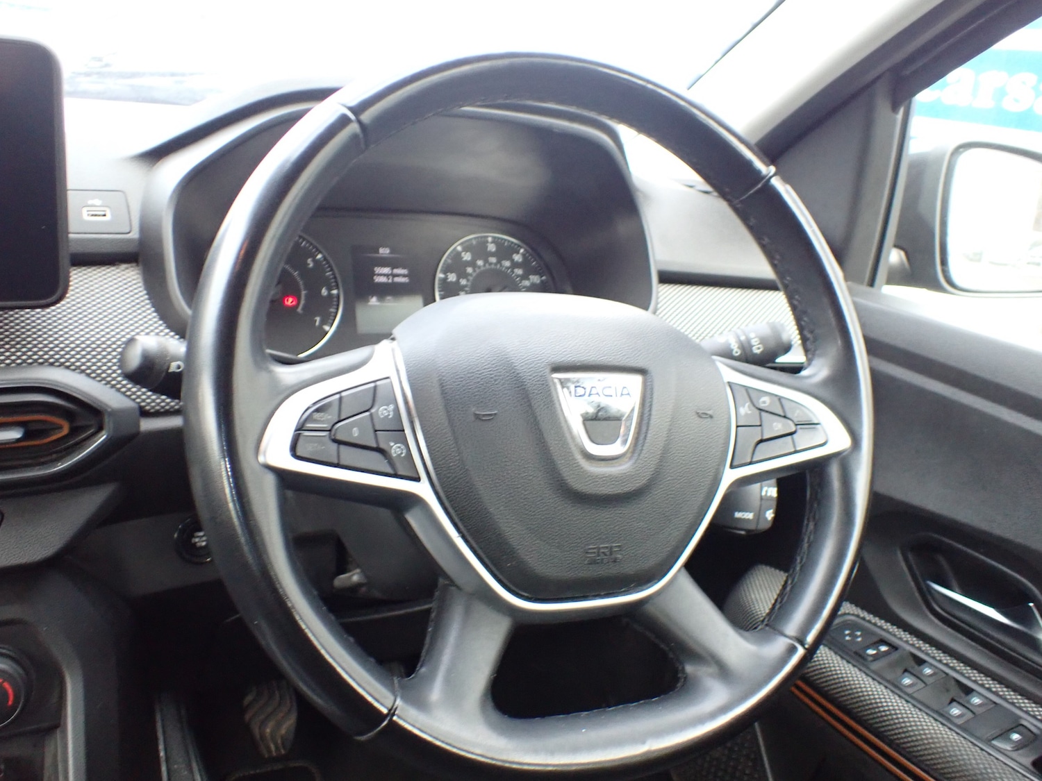 Used Dacia Sandero Stepway 2022 for sale - 77570945: Photo 11