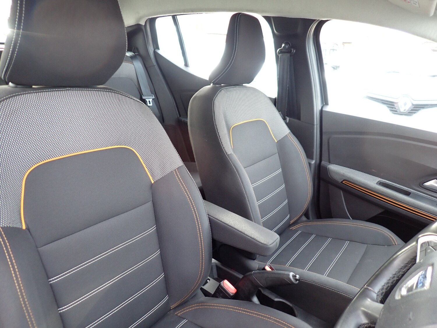 Used Dacia Sandero Stepway 2022 for sale - 77570945: Photo 17