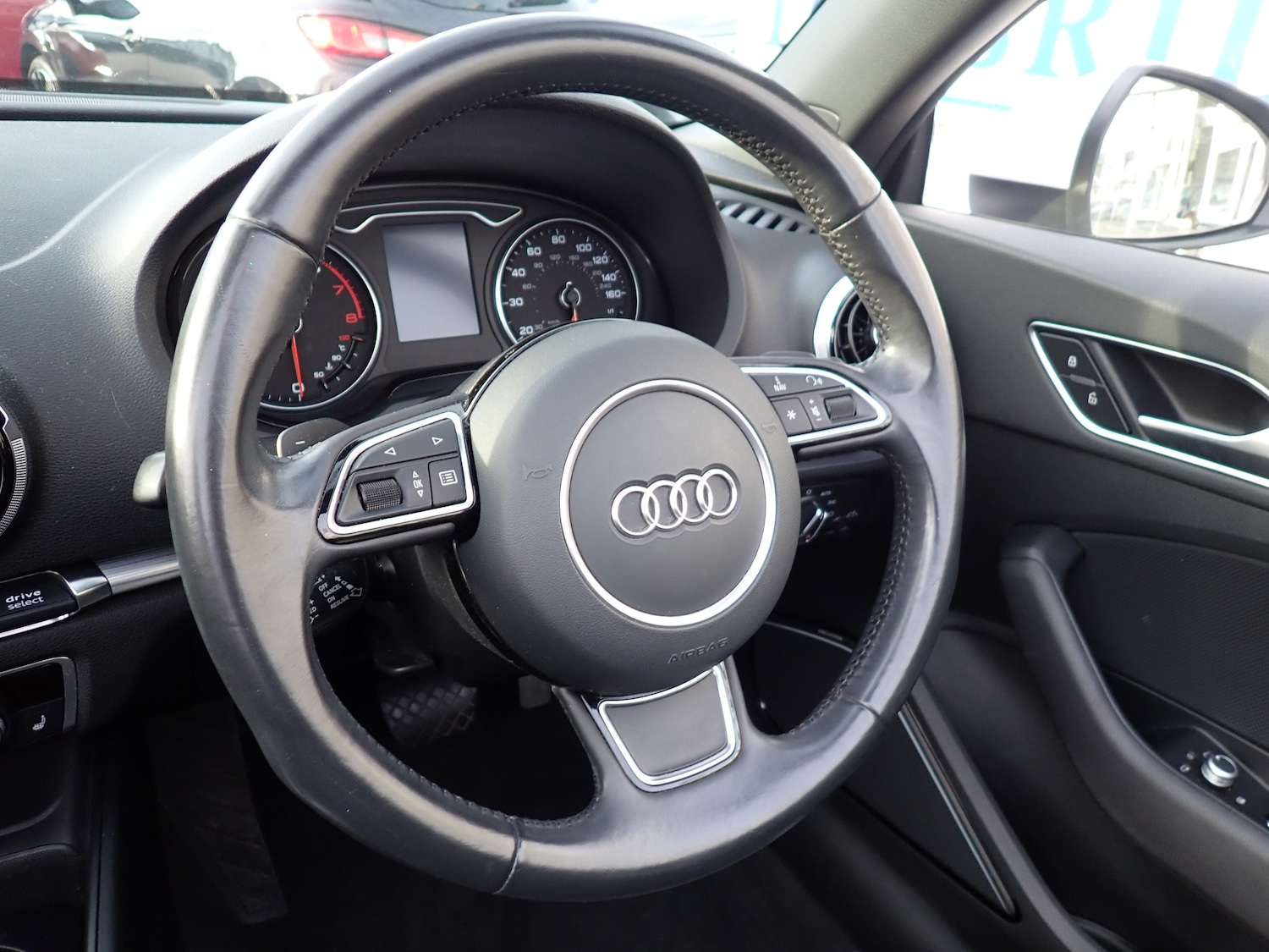 Used Audi A3 Cabriolet 2014 for sale - 76416514: Photo 11
