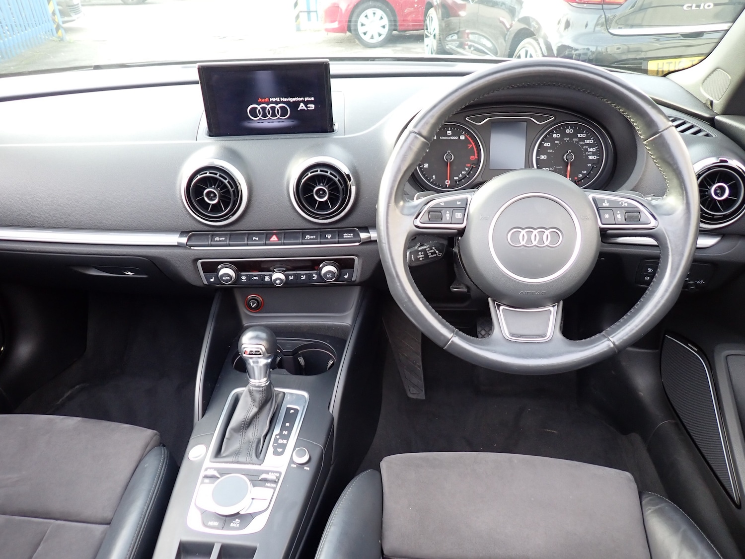 Used Audi A3 Cabriolet 2014 for sale - 76416514: Photo 2