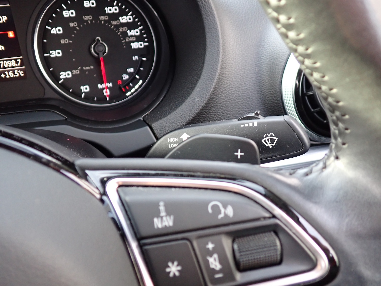 Used Audi A3 Cabriolet 2014 for sale - 76416514: Photo 25