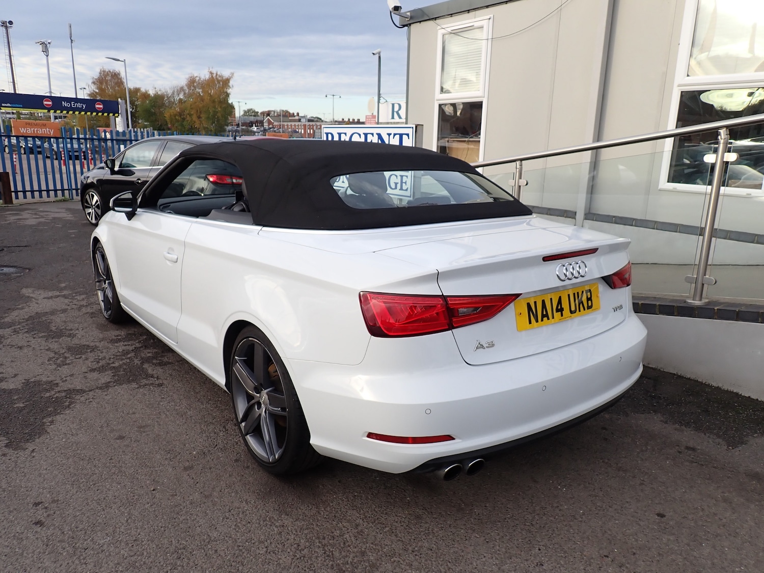 Used Audi A3 Cabriolet 2014 for sale - 76416514: Photo 33
