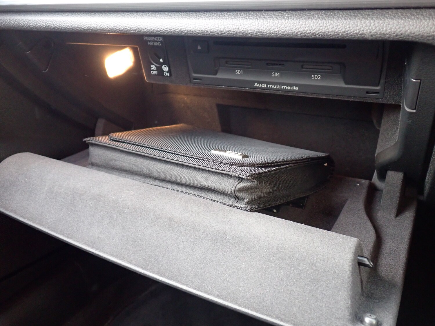 Used Audi A3 Cabriolet 2014 for sale - 76416514: Photo 43