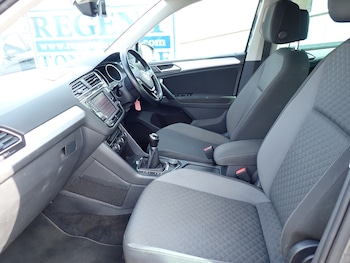 Used Volkswagen Tiguan 2017 for sale - 77845481: Photo