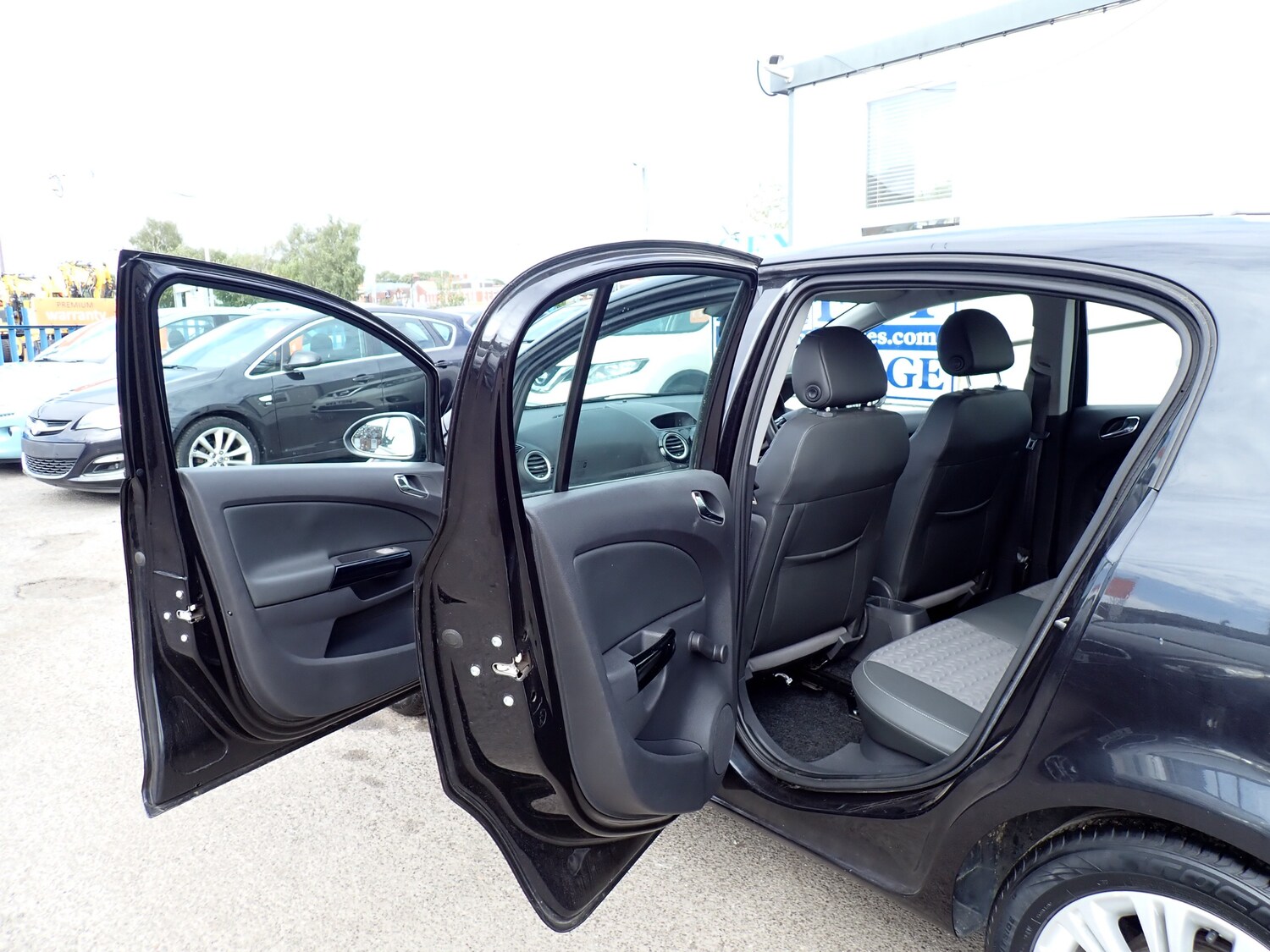 Used Vauxhall Corsa 2014 for sale - 75724238: Photo 11