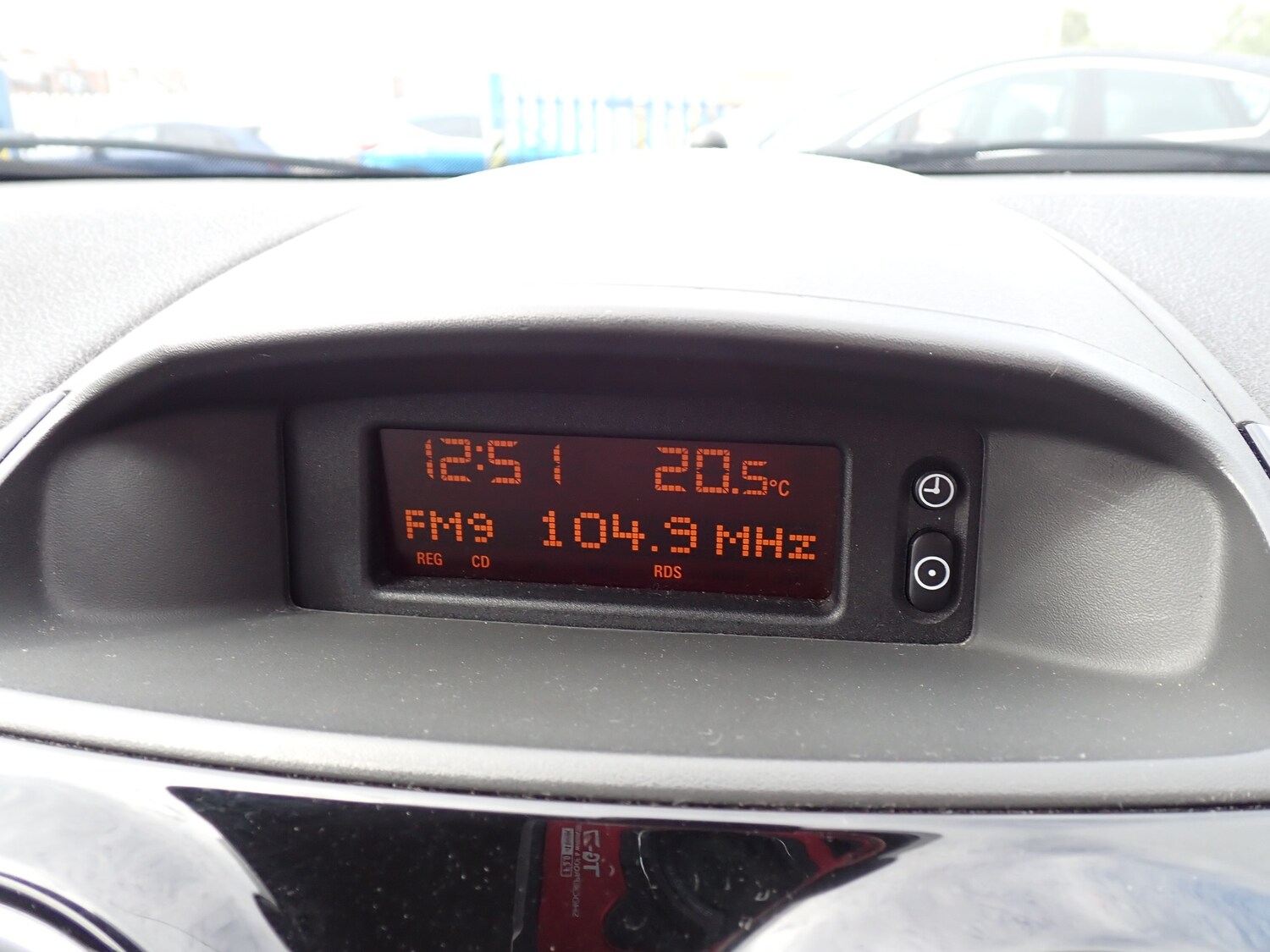 Used Vauxhall Corsa 2014 for sale - 75724238: Photo 16