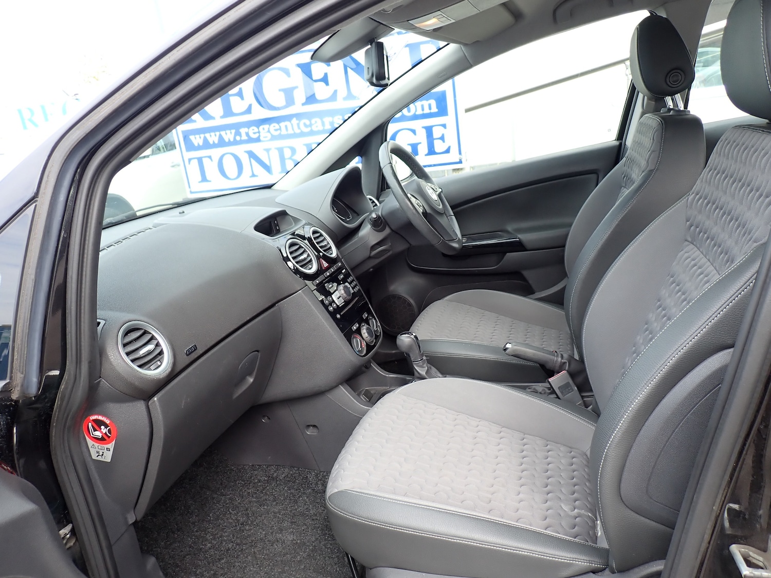 Used Vauxhall Corsa 2014 for sale - 75724238: Photo 3