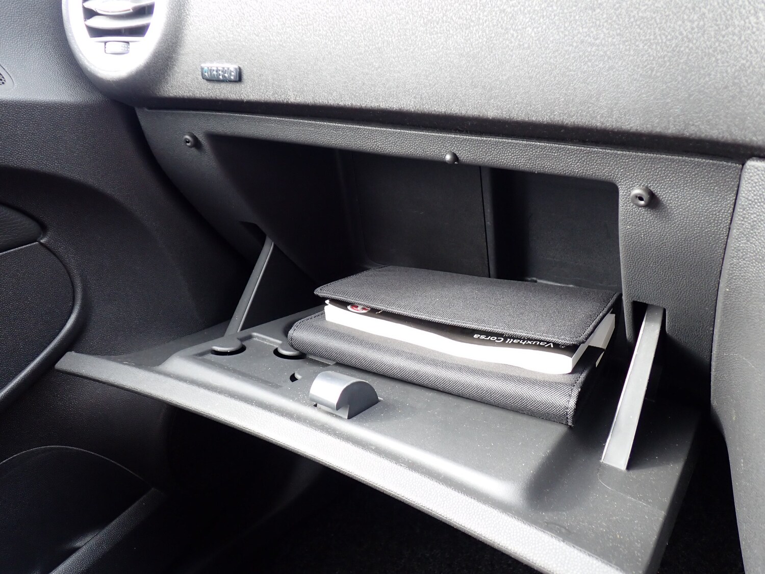 Used Vauxhall Corsa 2014 for sale - 75724238: Photo 32