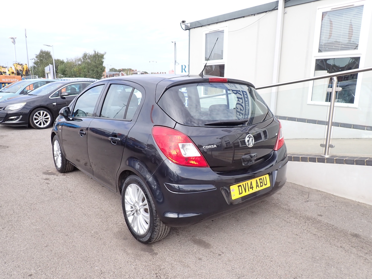 Used Vauxhall Corsa 2014 for sale - 75724238: Photo 8