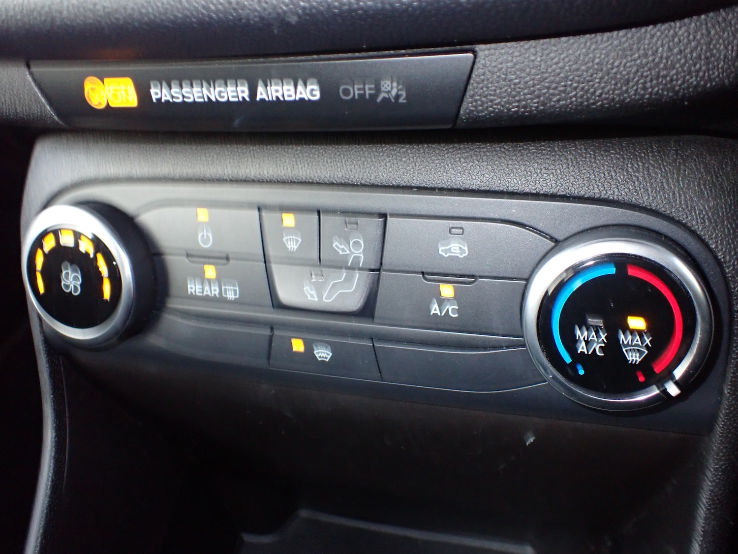 Used Ford Fiesta 2017 for sale - 76653903: Photo 16