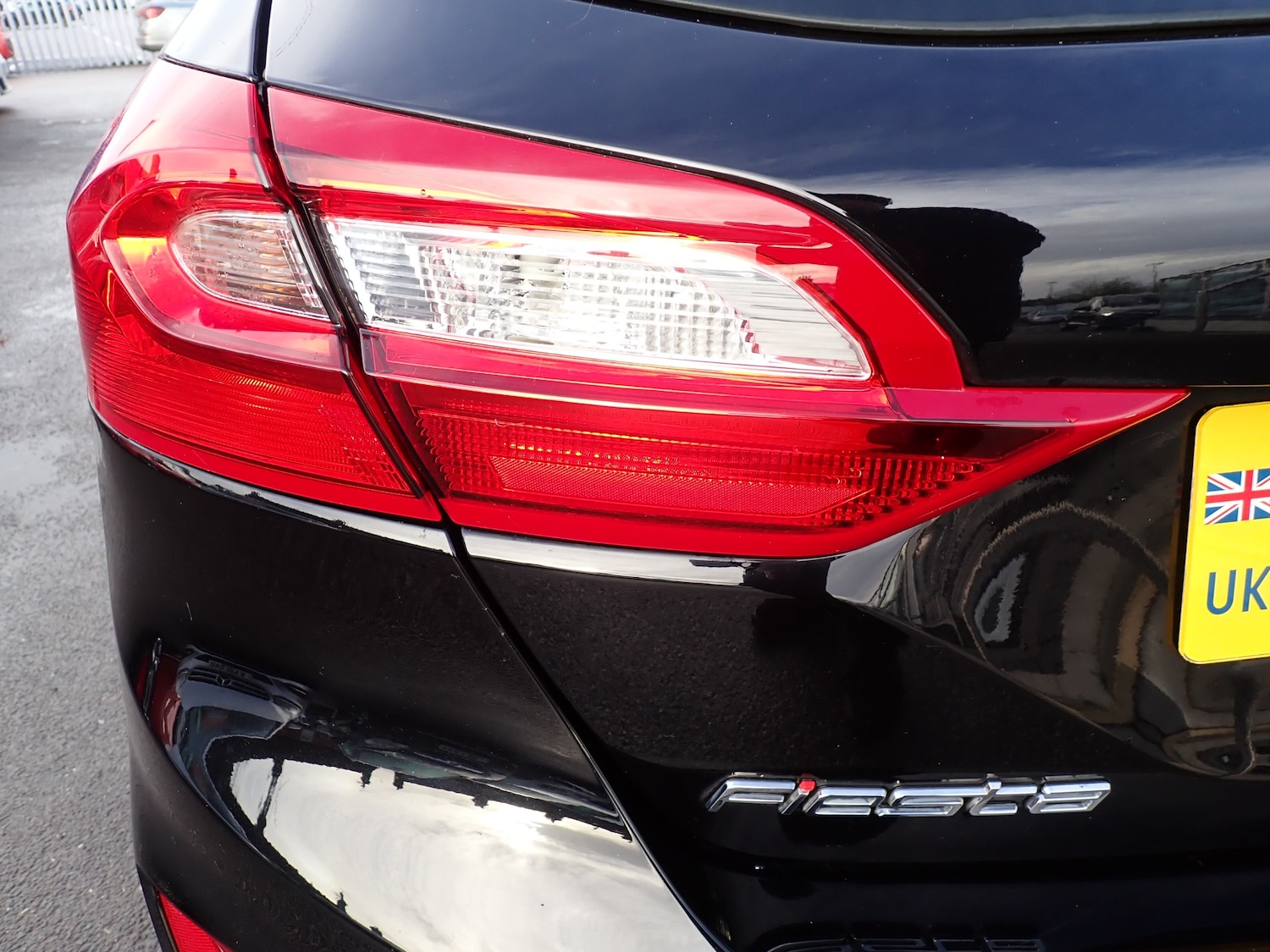 Used Ford Fiesta 2017 for sale - 76653903: Photo 25