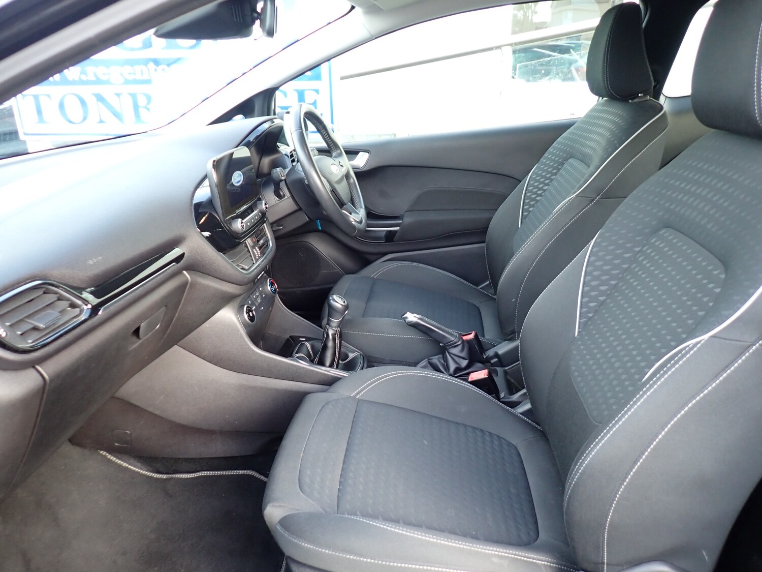 Used Ford Fiesta 2017 for sale - 76653903: Photo 3