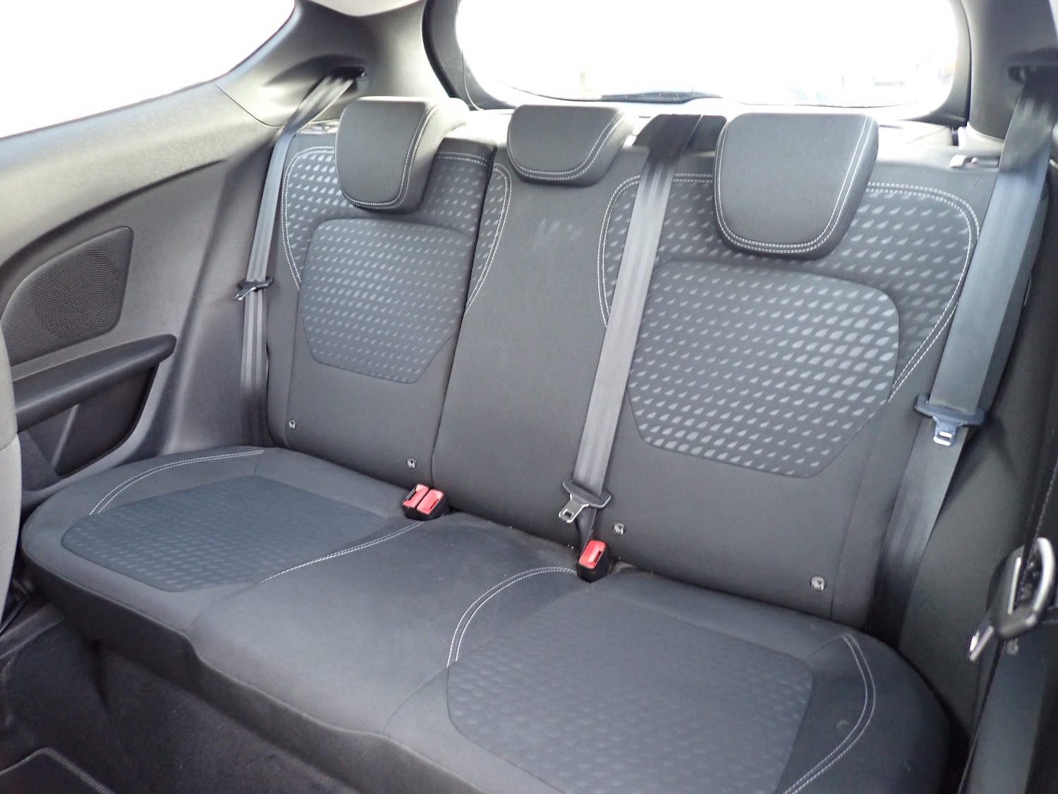 Used Ford Fiesta 2017 for sale - 76653903: Photo 4