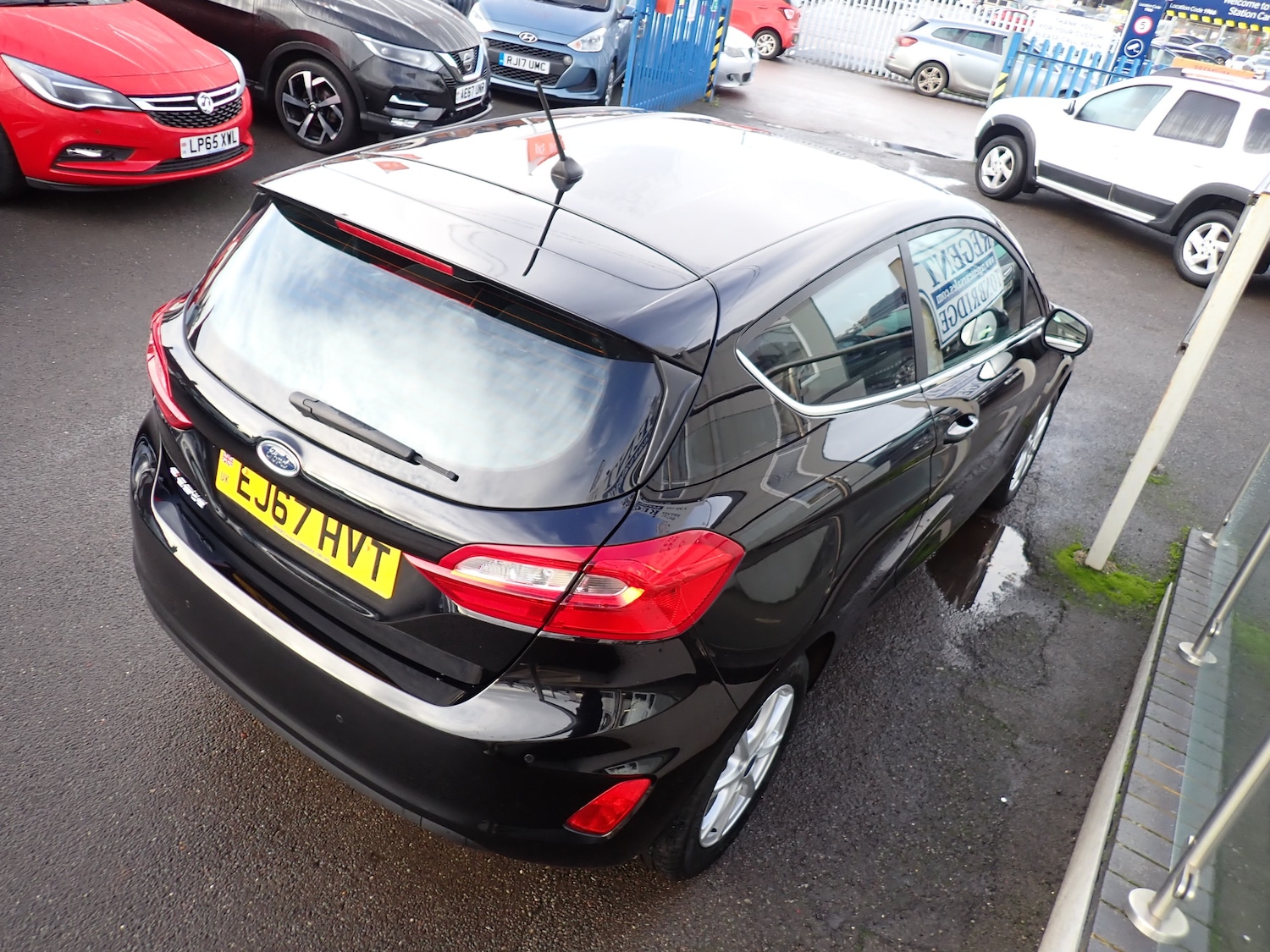 Used Ford Fiesta 2017 for sale - 76653903: Photo 6