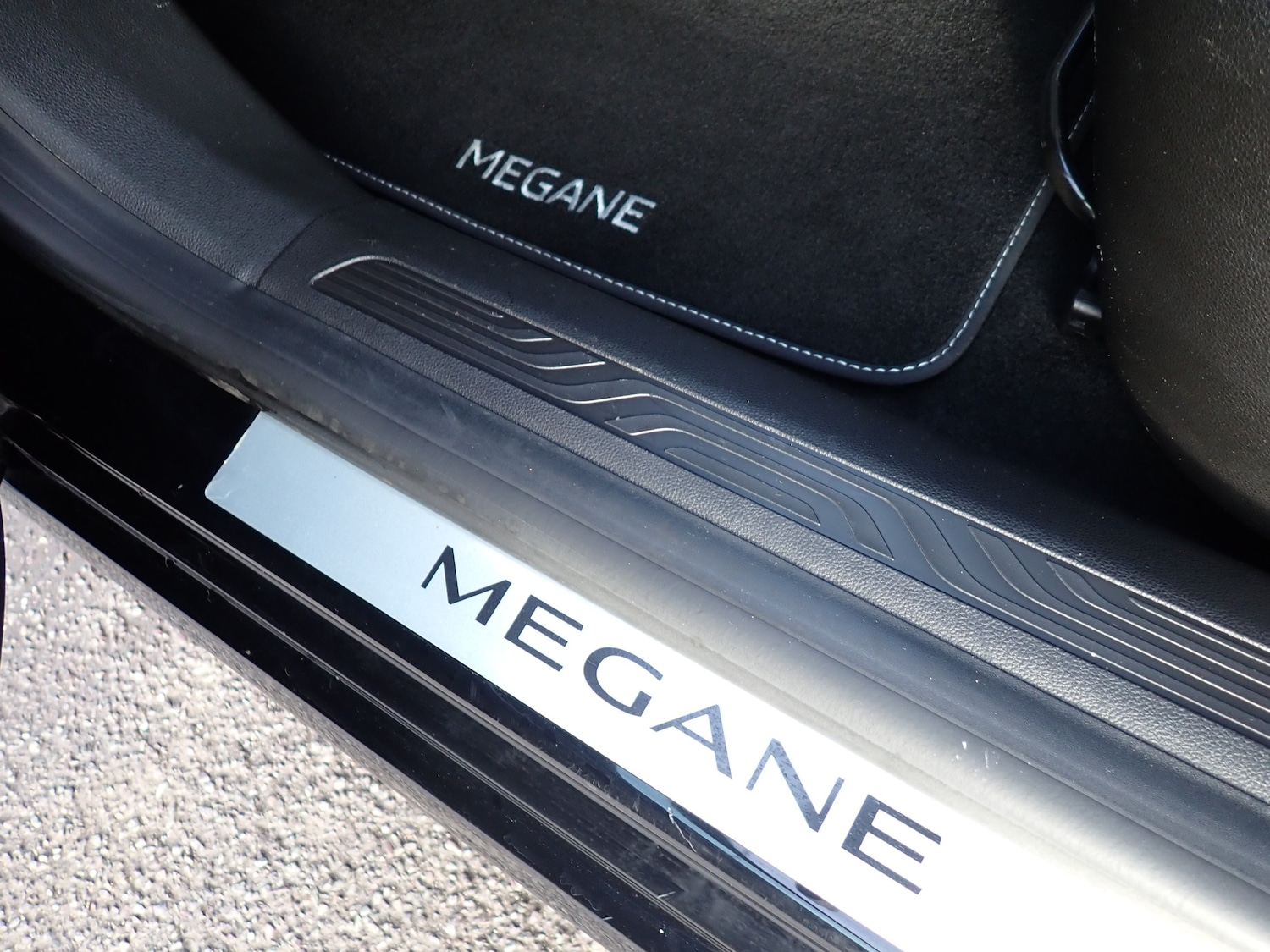 Used Renault Megane 2017 for sale - 76819743: Photo 25
