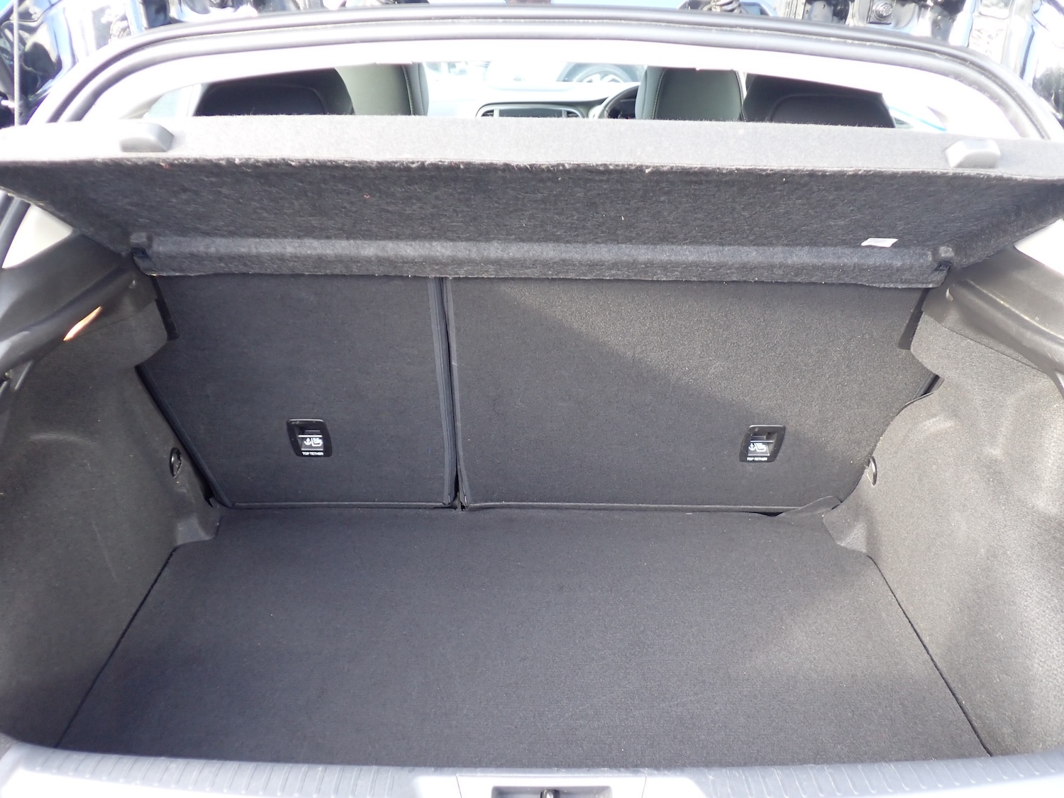 Used Renault Megane 2017 for sale - 76819743: Photo 26