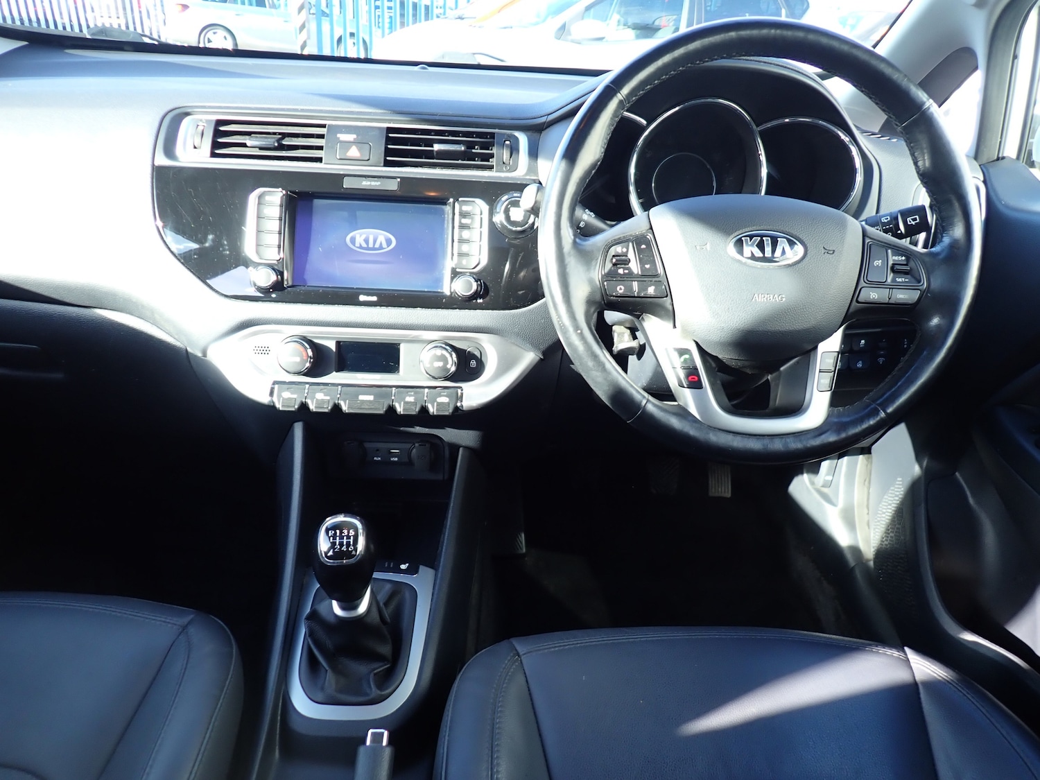 Used Kia Rio 2015 for sale - 76416486: Photo 2