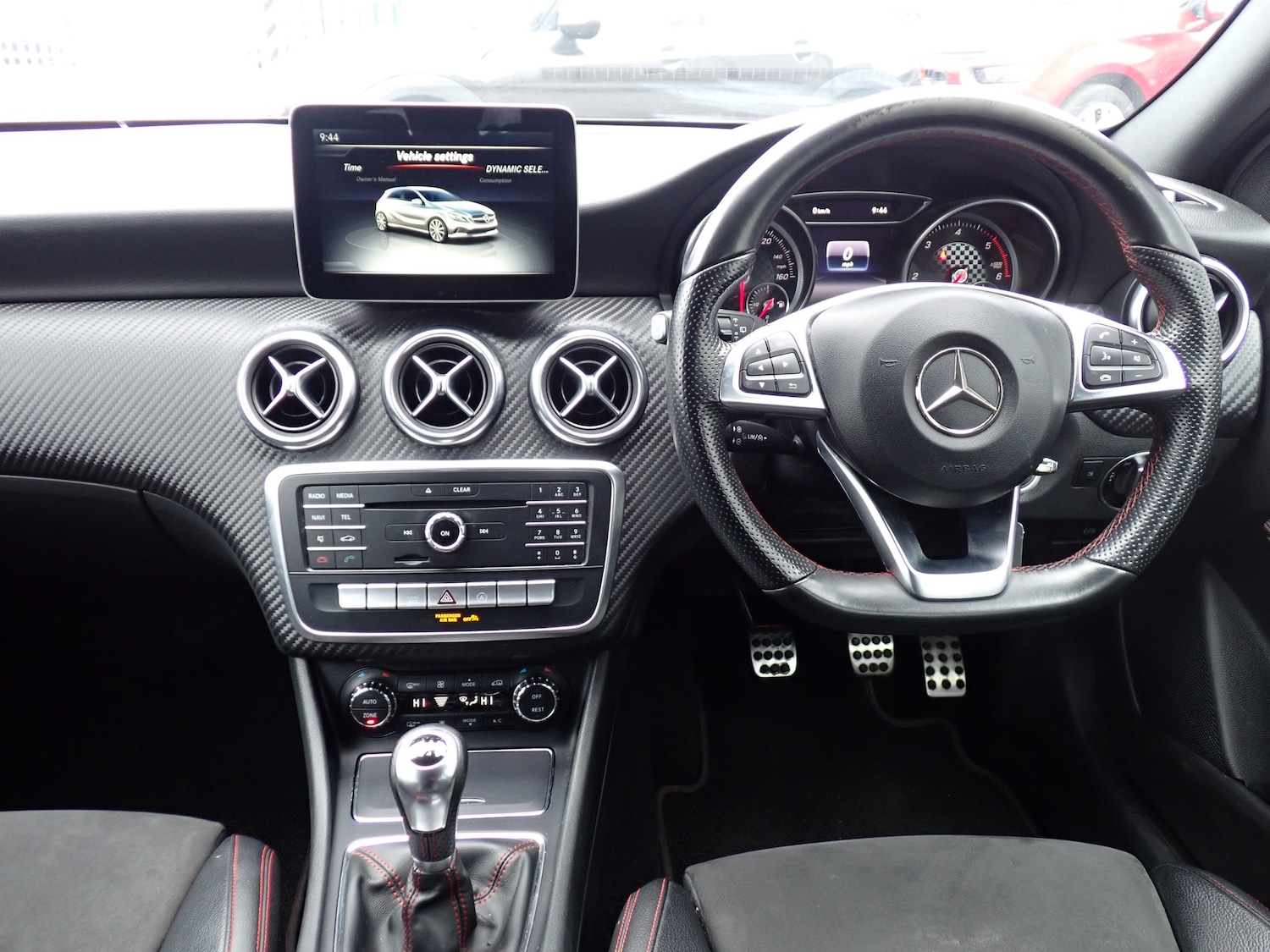 Used Mercedes-Benz A-Class 2017 for sale - 77431803: Photo 2