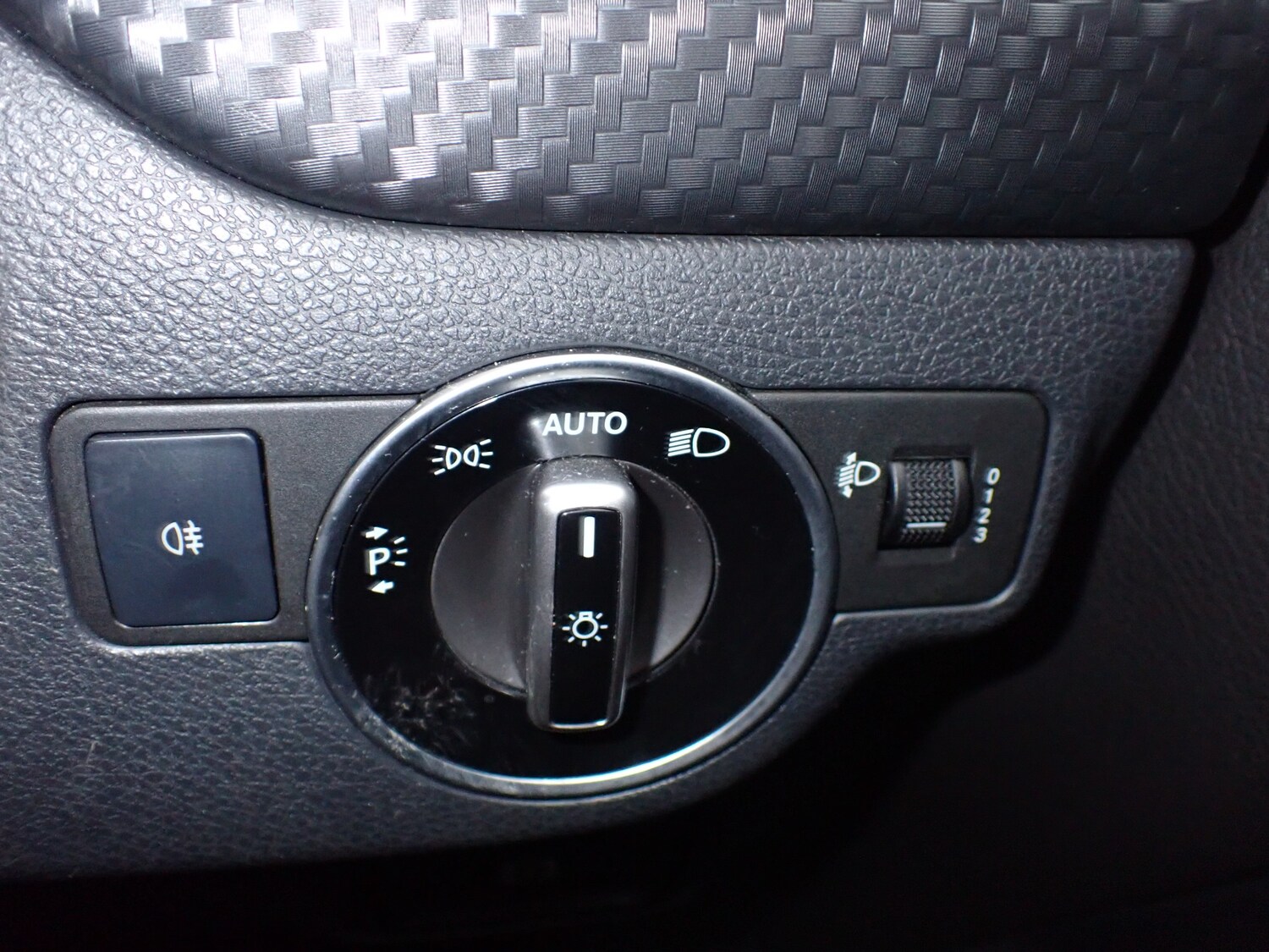 Used Mercedes-Benz A-Class 2017 for sale - 77431803: Photo 21