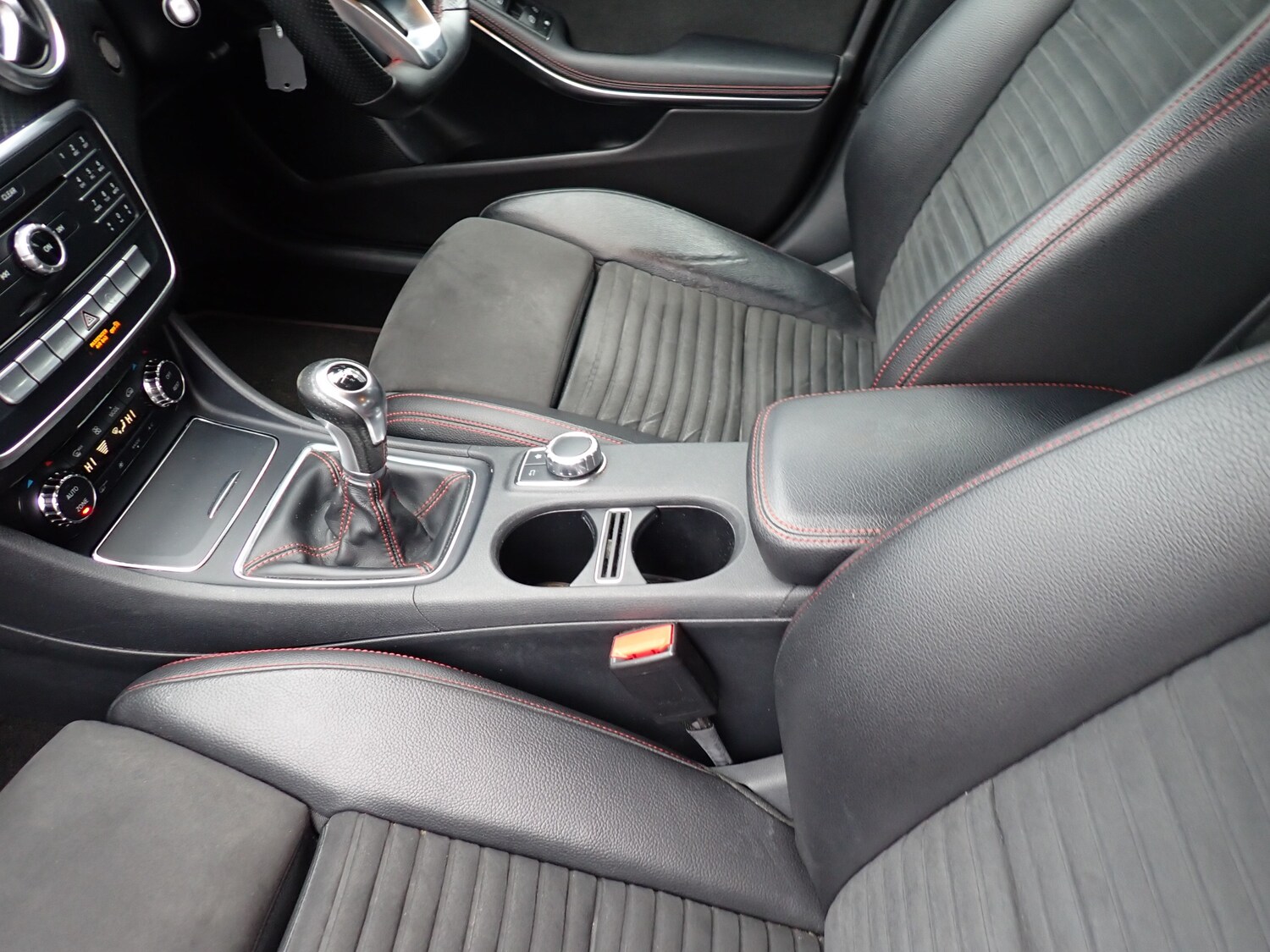 Used Mercedes-Benz A-Class 2017 for sale - 77431803: Photo 26