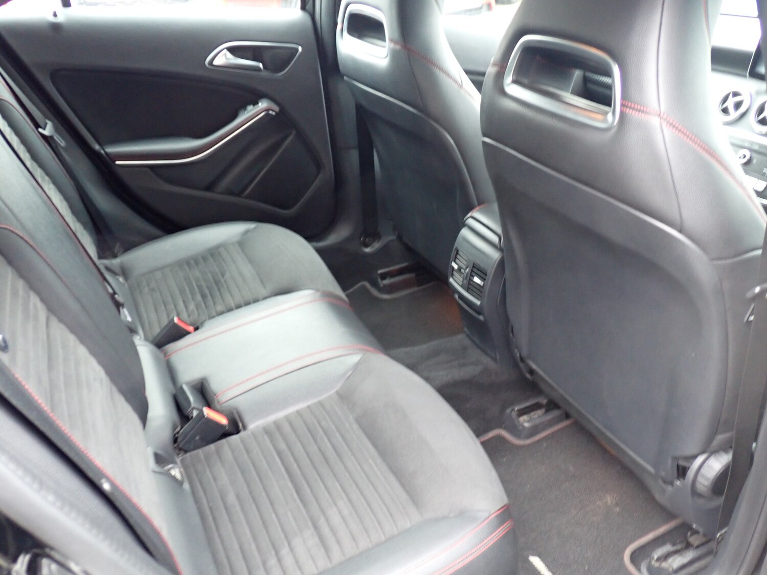 Used Mercedes-Benz A-Class 2017 for sale - 77431803: Photo 28