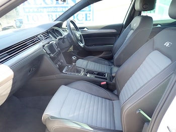 Used Volkswagen Passat 2015 for sale - 78341069: Photo