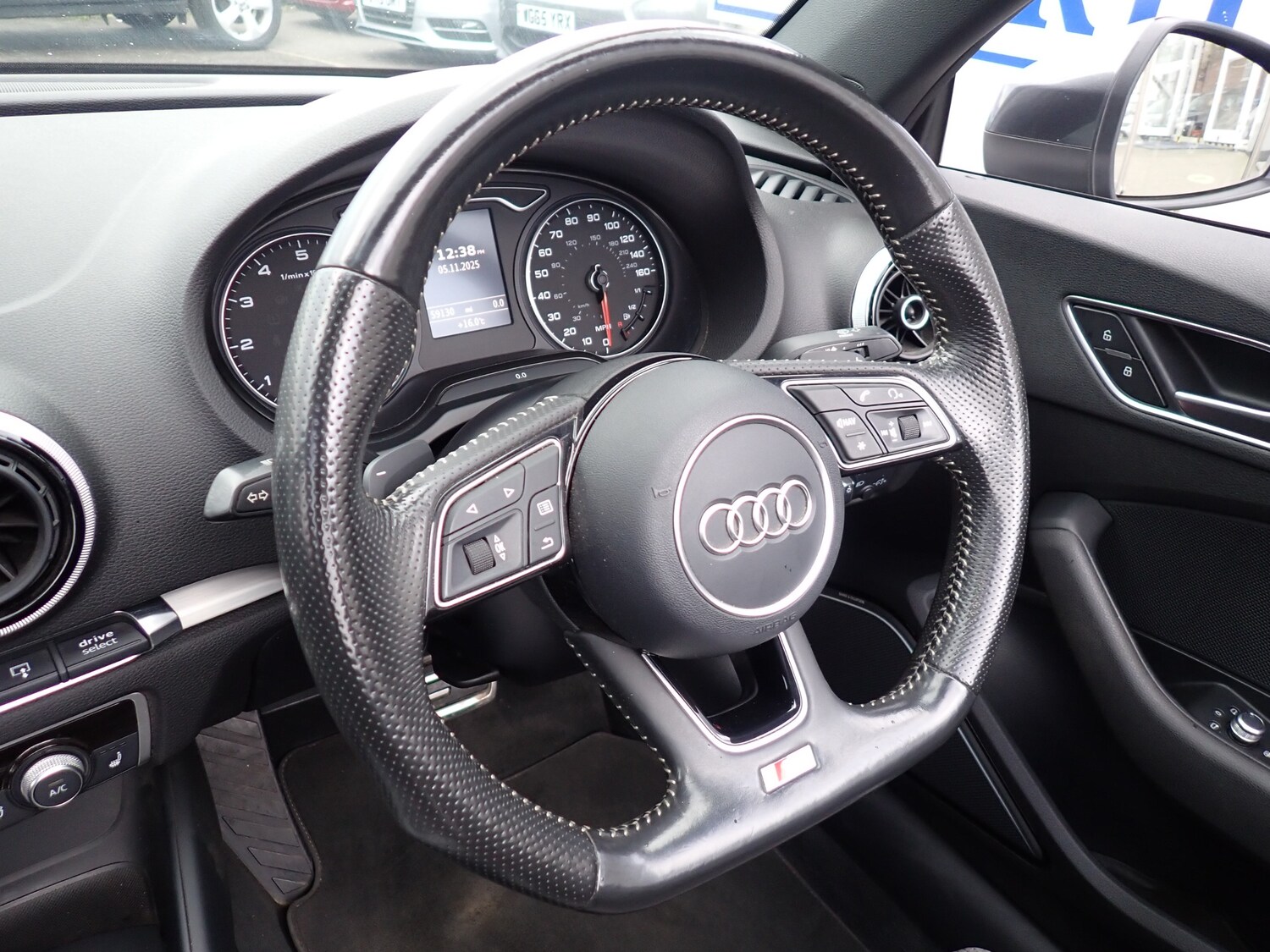 Used Audi A3 Cabriolet 2016 for sale - 76416481: Photo 15