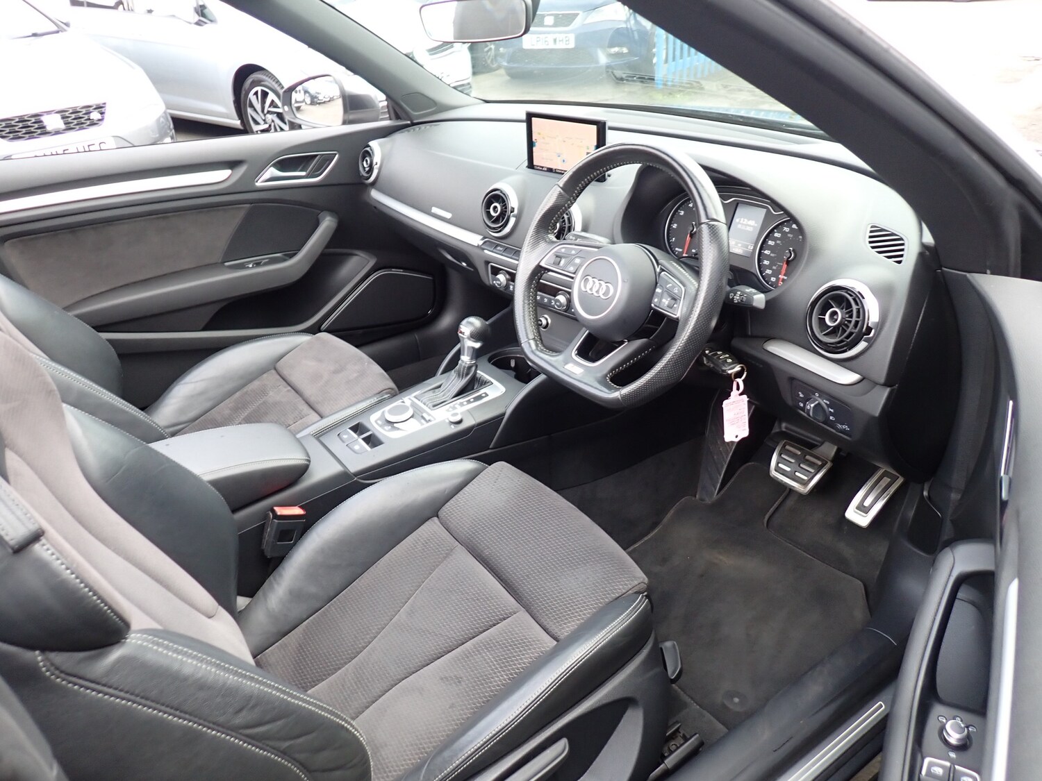 Used Audi A3 Cabriolet 2016 for sale - 76416481: Photo 25