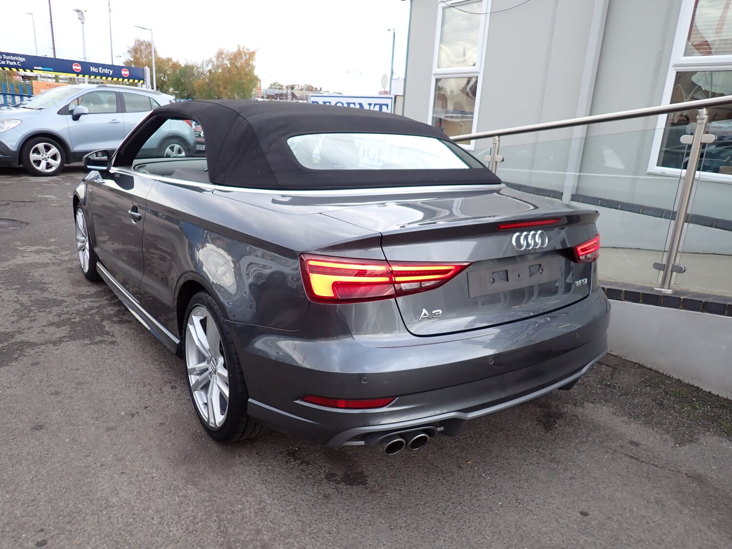 Used Audi A3 Cabriolet 2016 for sale - 76416481: Photo 43