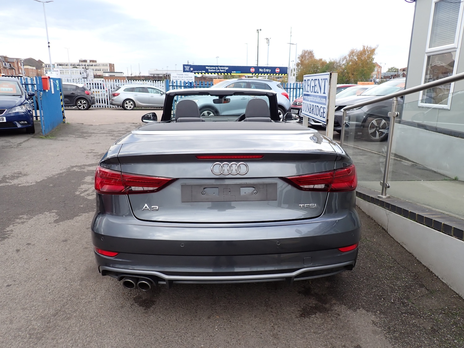 Used Audi A3 Cabriolet 2016 for sale - 76416481: Photo 7