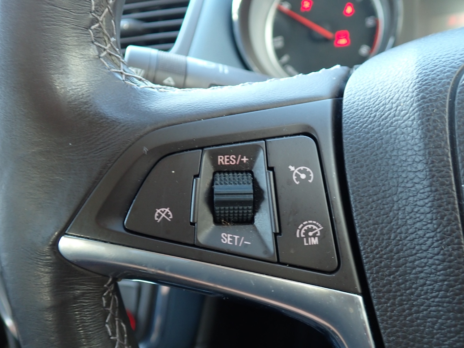 Used Vauxhall Mokka 2013 for sale - 75912558: Photo 17