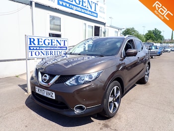 Used Nissan Qashqai 2017 for sale - 79018909: Photo