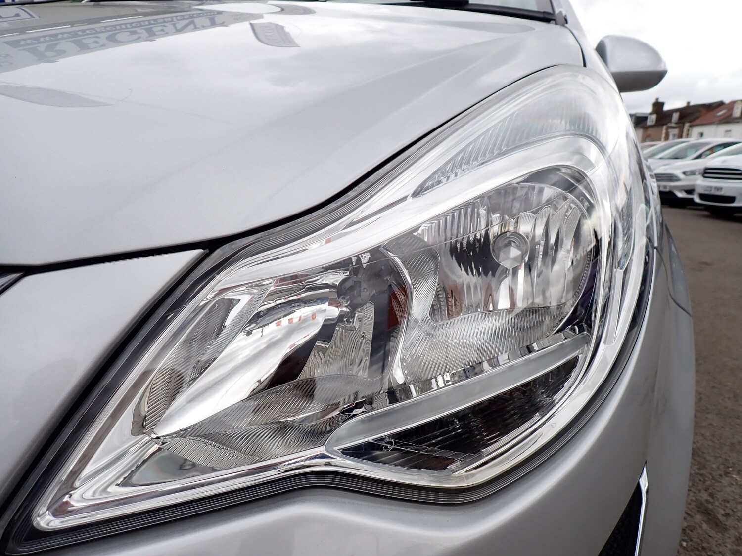 Used Vauxhall Corsa 2013 for sale - 75932279: Photo 10