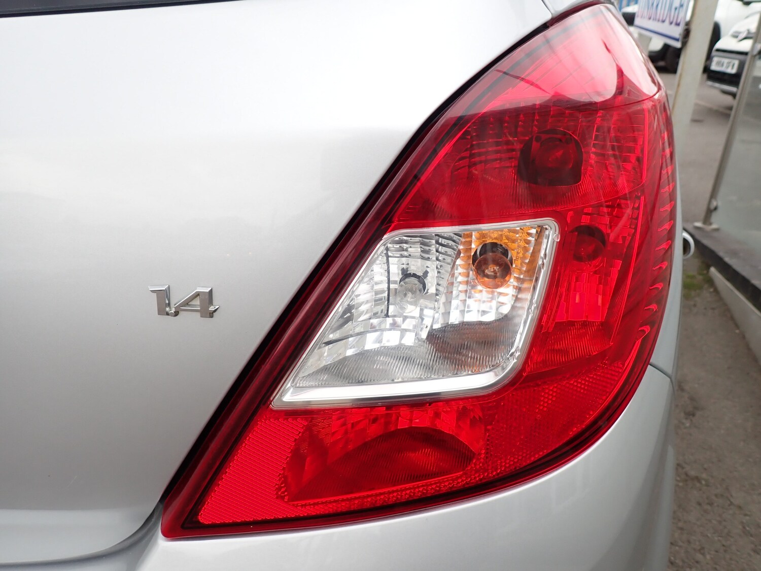 Used Vauxhall Corsa 2013 for sale - 75932279: Photo 15