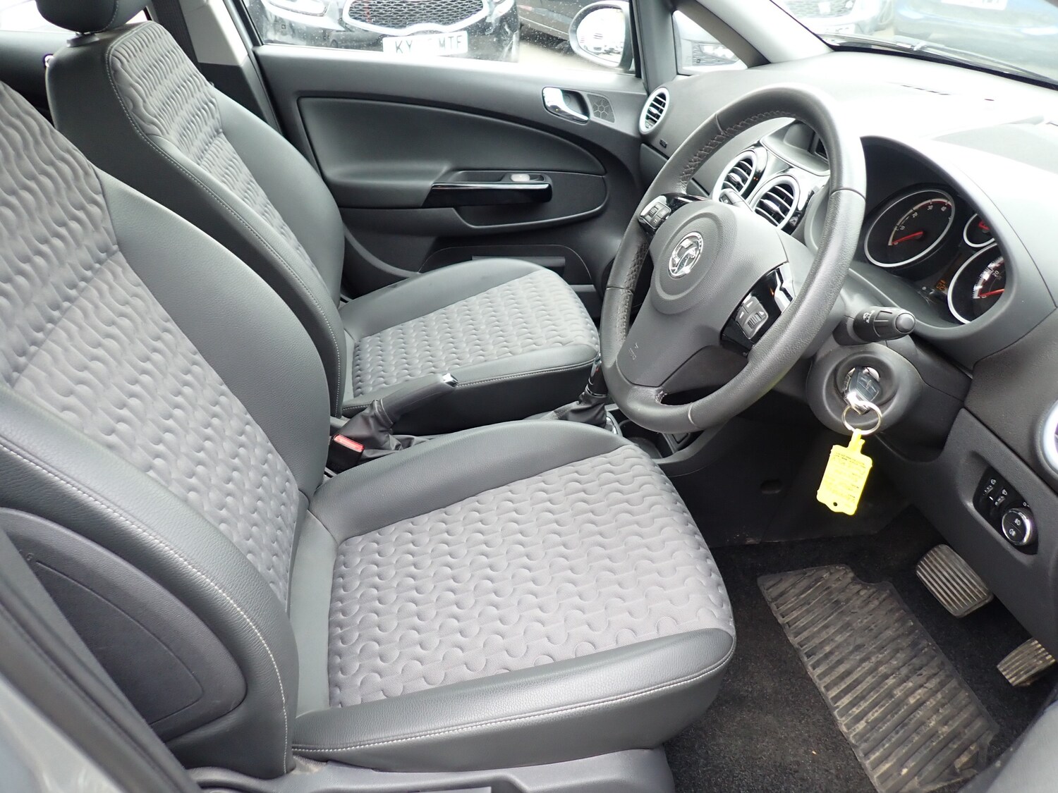 Used Vauxhall Corsa 2013 for sale - 75932279: Photo 26