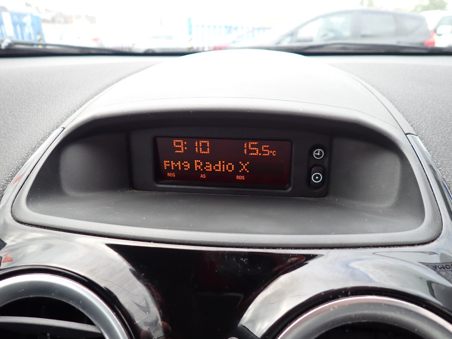 Used Vauxhall Corsa 2013 for sale - 75932279: Photo 31