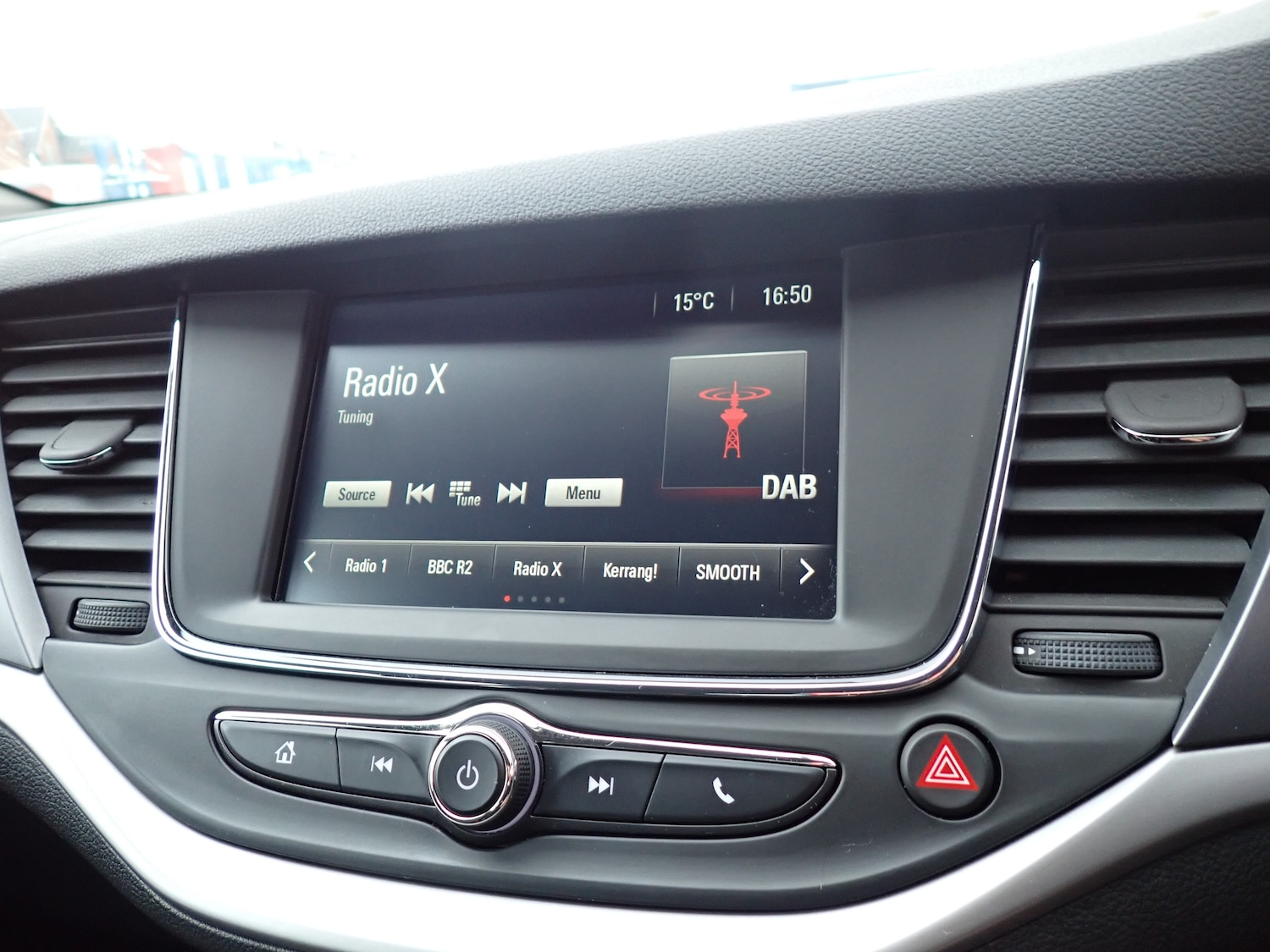 Used Vauxhall Astra 2017 for sale - 76641651: Photo 16