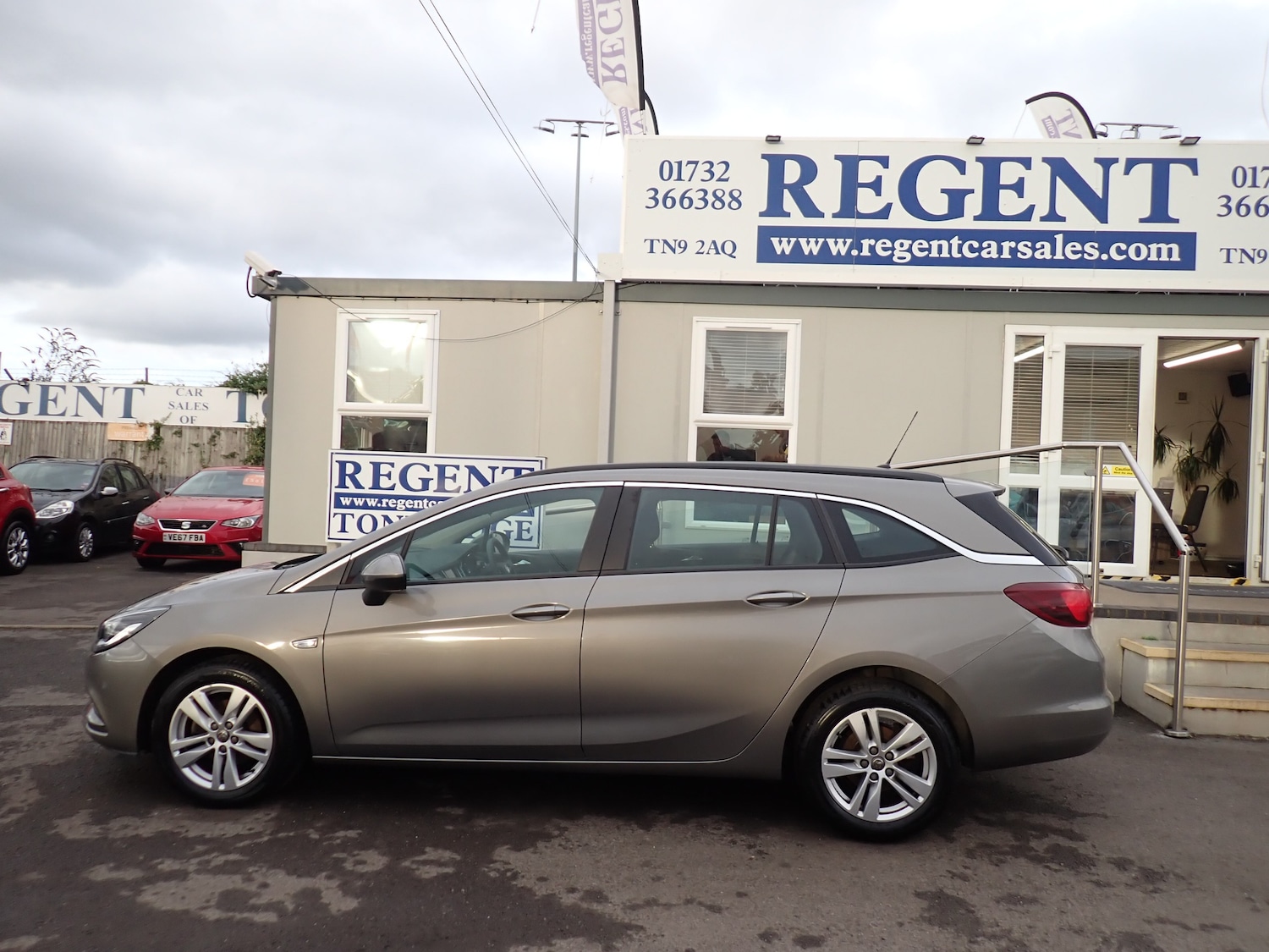 Used Vauxhall Astra 2017 for sale - 76641651: Photo 5