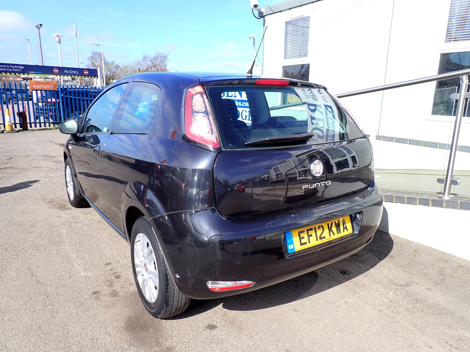 Used Fiat Punto 2012 for sale - 77916253: Photo 8