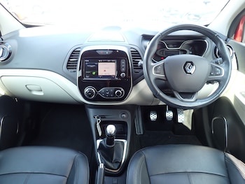Used Renault Captur 2019 for sale - 79217087: Photo