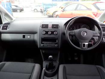 Used Volkswagen Touran 2014 for sale - 74912515: Photo