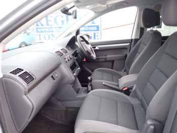 Used Volkswagen Touran 2014 for sale - 74912515: Photo