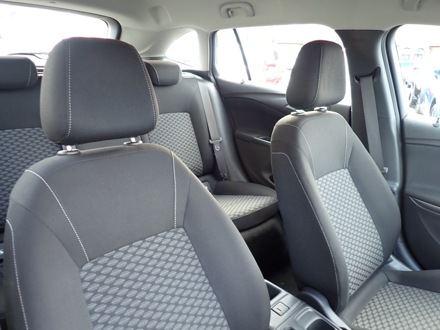 Used Vauxhall Astra 2017 for sale - 77104112: Photo 15