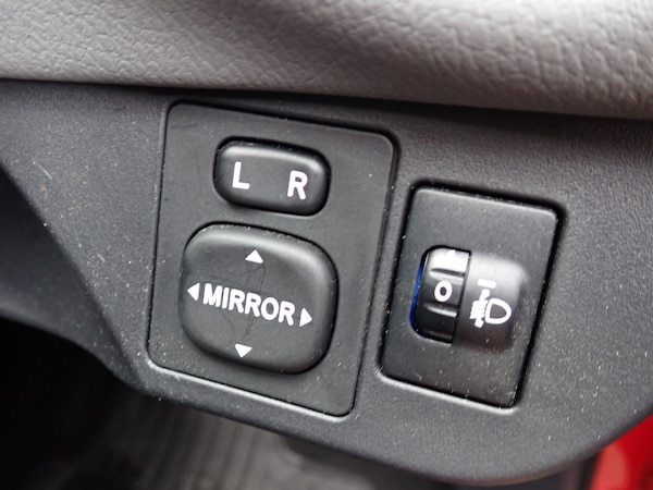 Used Toyota Yaris 2016 for sale - 76287962: Photo 18