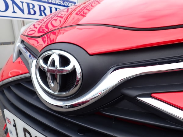 Used Toyota Yaris 2016 for sale - 76287962: Photo 27